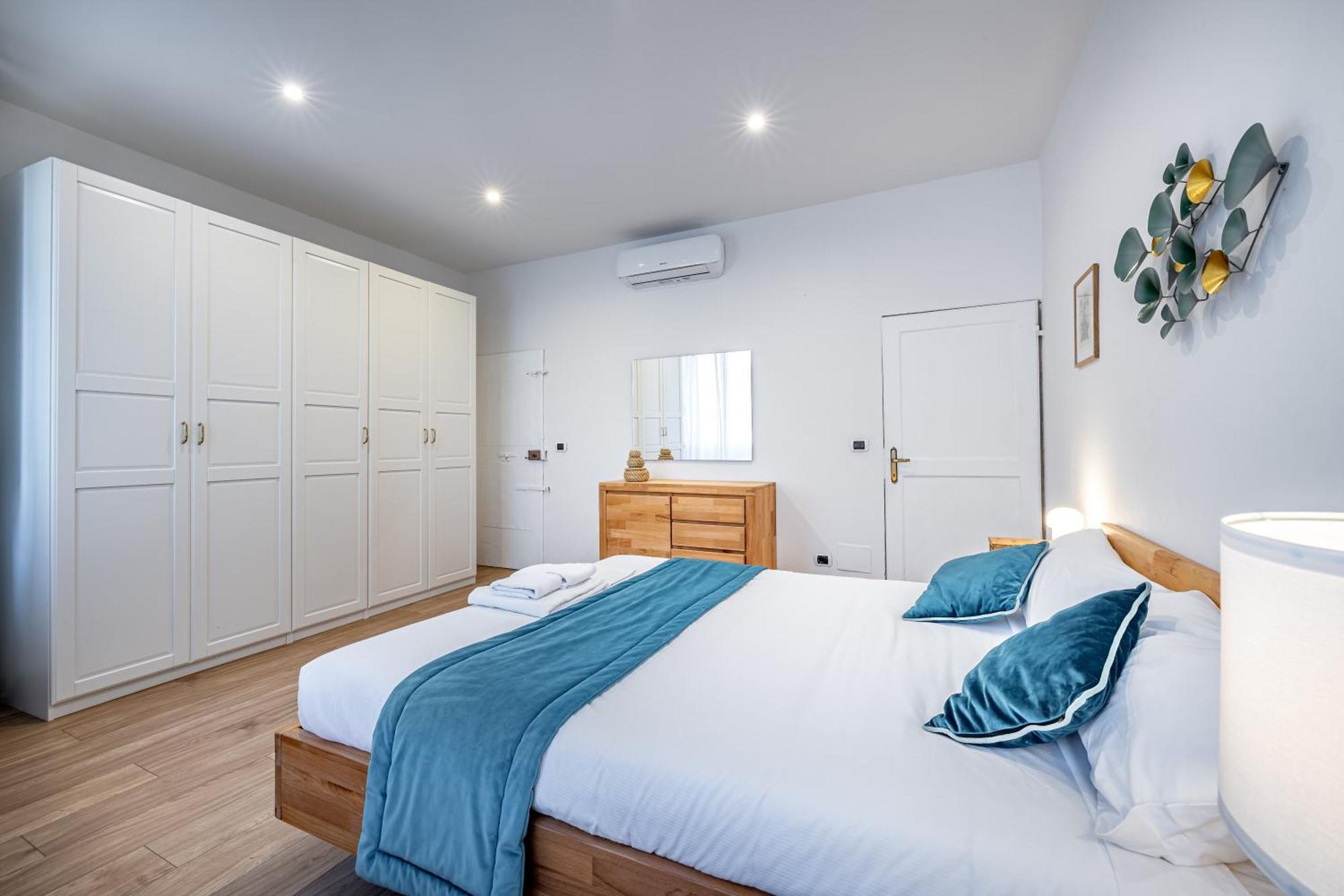 Roommo Via Dei Pilastri Giada Флоренция Экстерьер фото